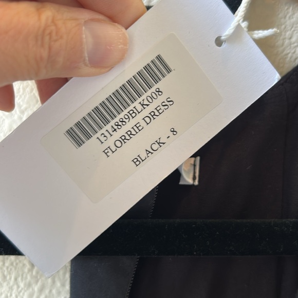 Reformation - Florrie Dress Size 8- NEW w tags NWT - Picture 9 of 11
